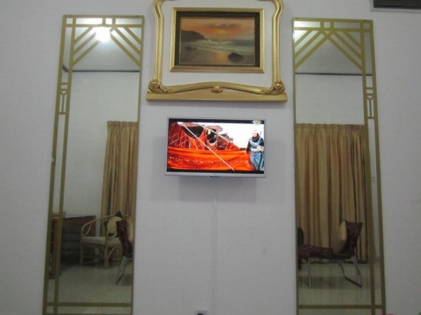 Qurum Beach Hotel image 11