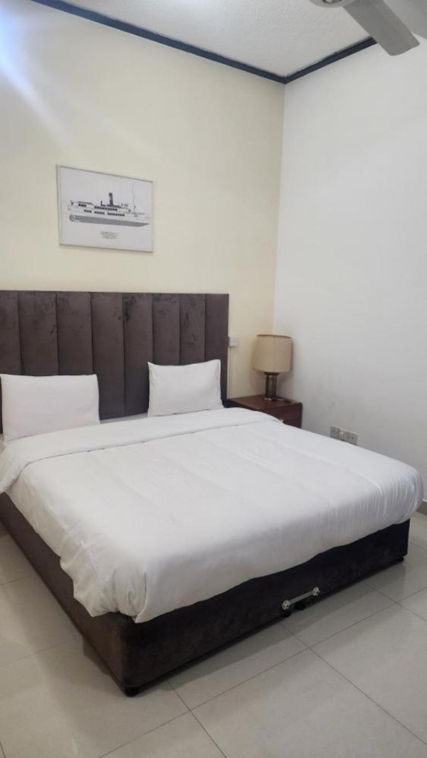 Qurum Beach Hotel image 13